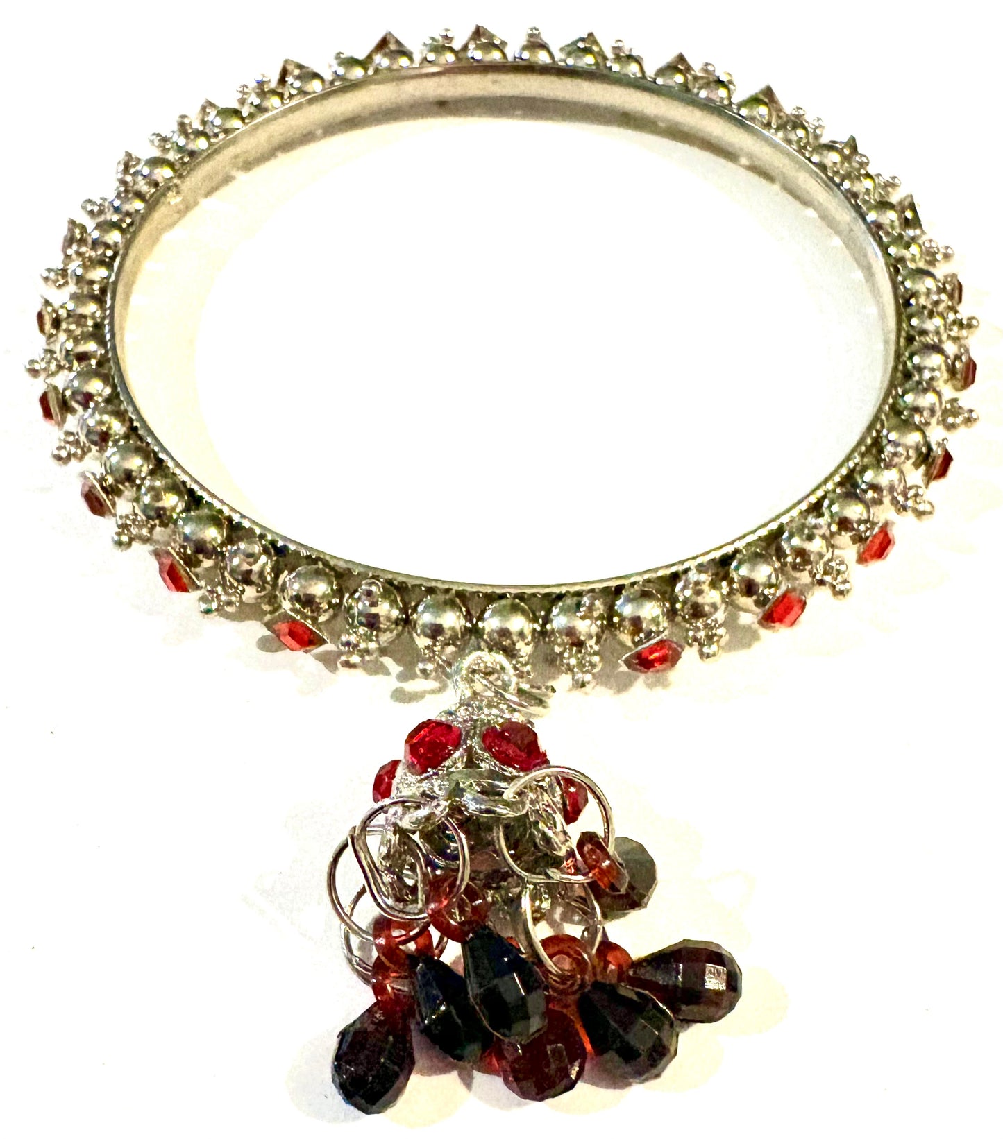 Bracelet - solid bangle - white metal / red with charm style 1