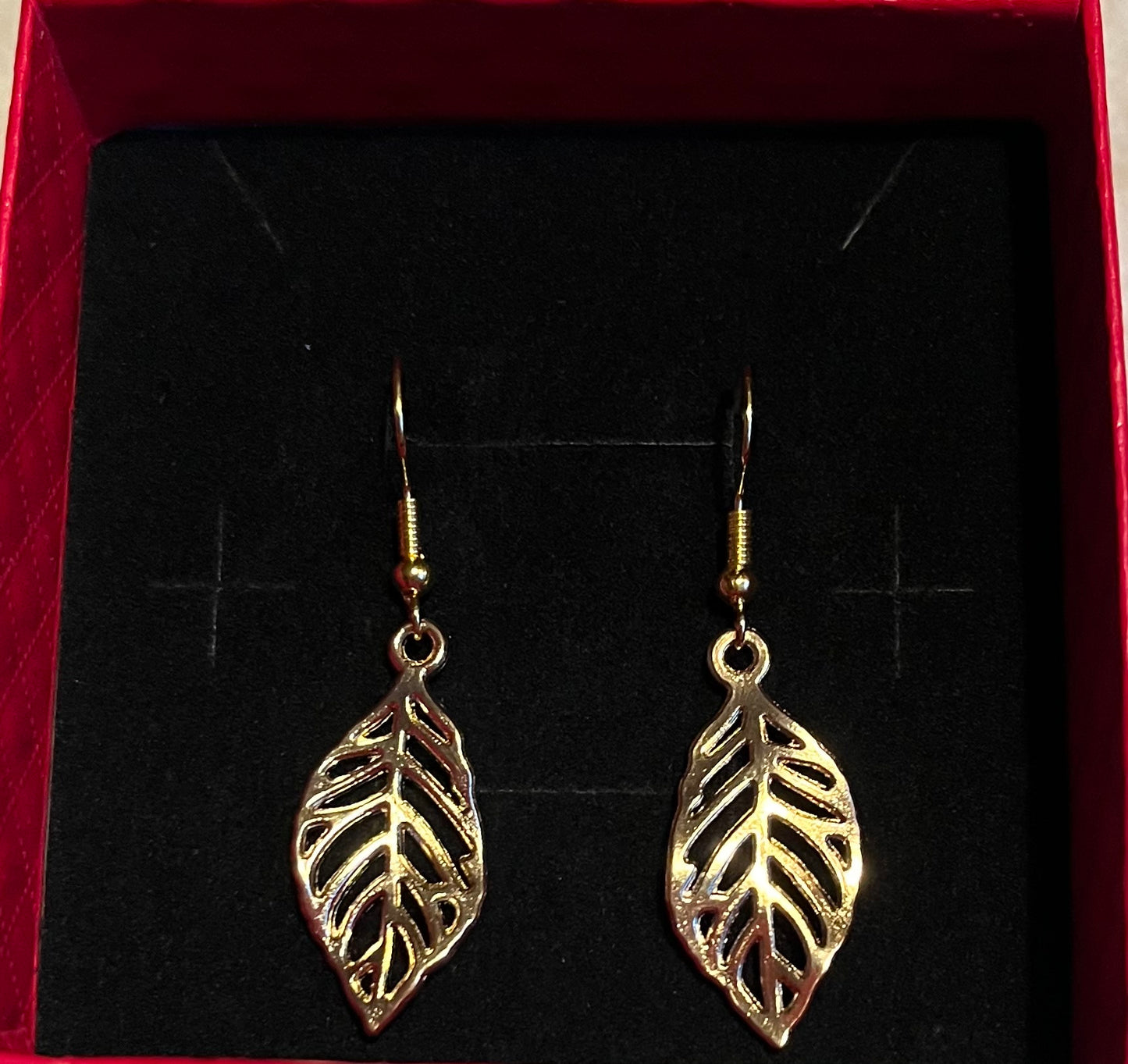 Leaf earrings jewellery