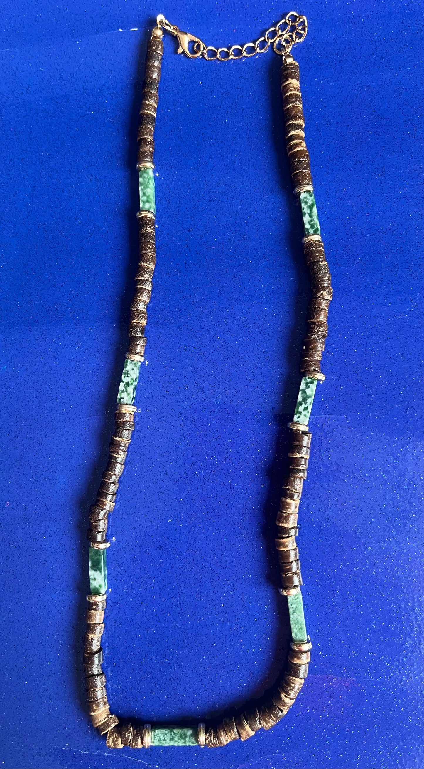 Mens/ woman’s wooden & crystal jewellery necklace