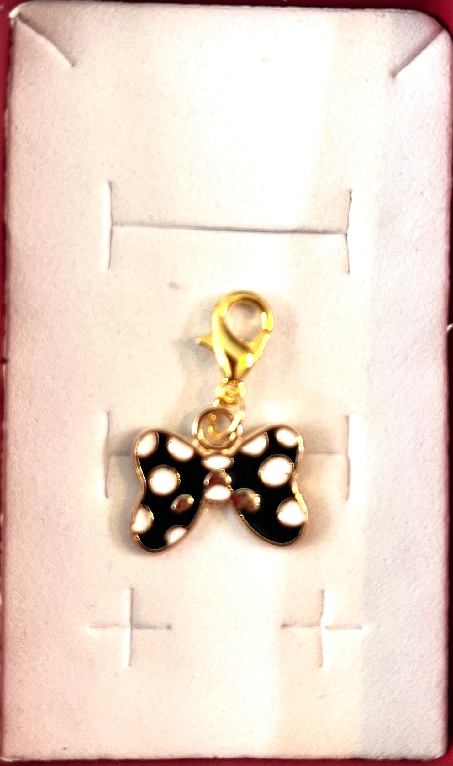 Dog collar charm - b/w bow