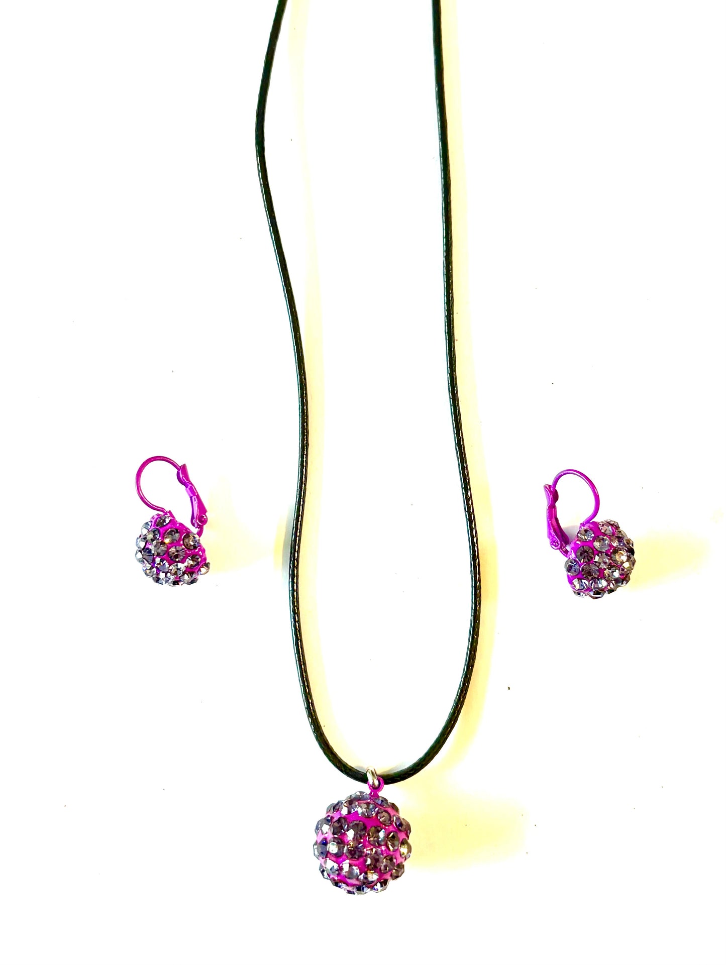 2pc jewellery set - corded necklace with matching earrings. style 37