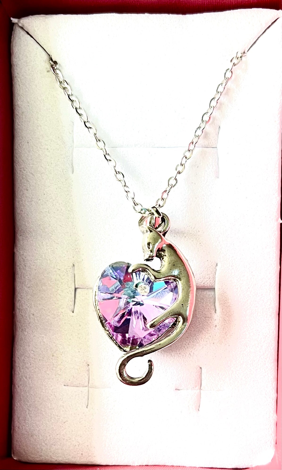 Cat - necklace ( cat hugging a pink heart)