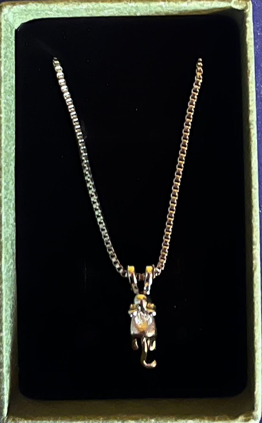 Cat jewellery necklace