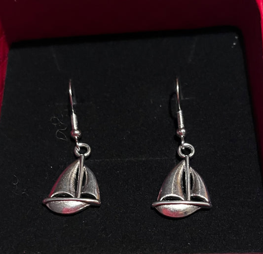 Boat earrings jewellery