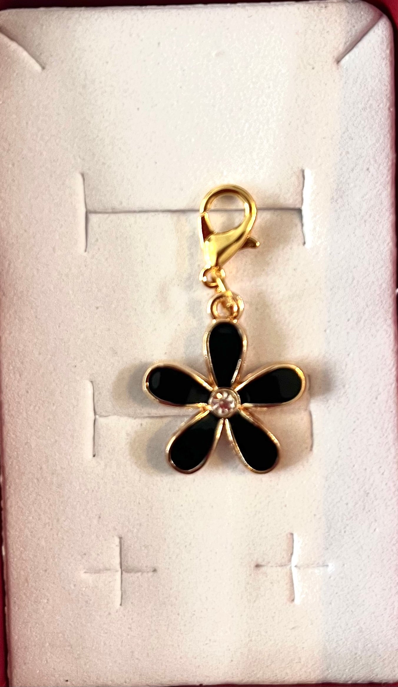 Dog collar charm - black daisy