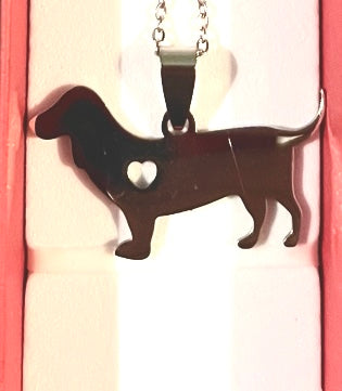 Necklace - Dog & heart dachshund/ beagle style silhouette