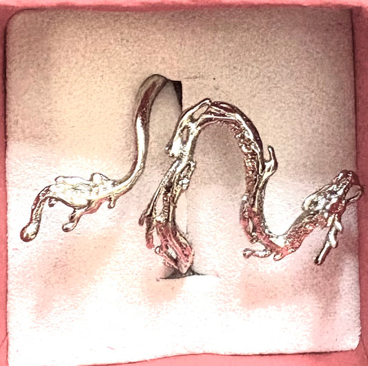 Dragon - ring silvery coloured. Adjustable ( small)
