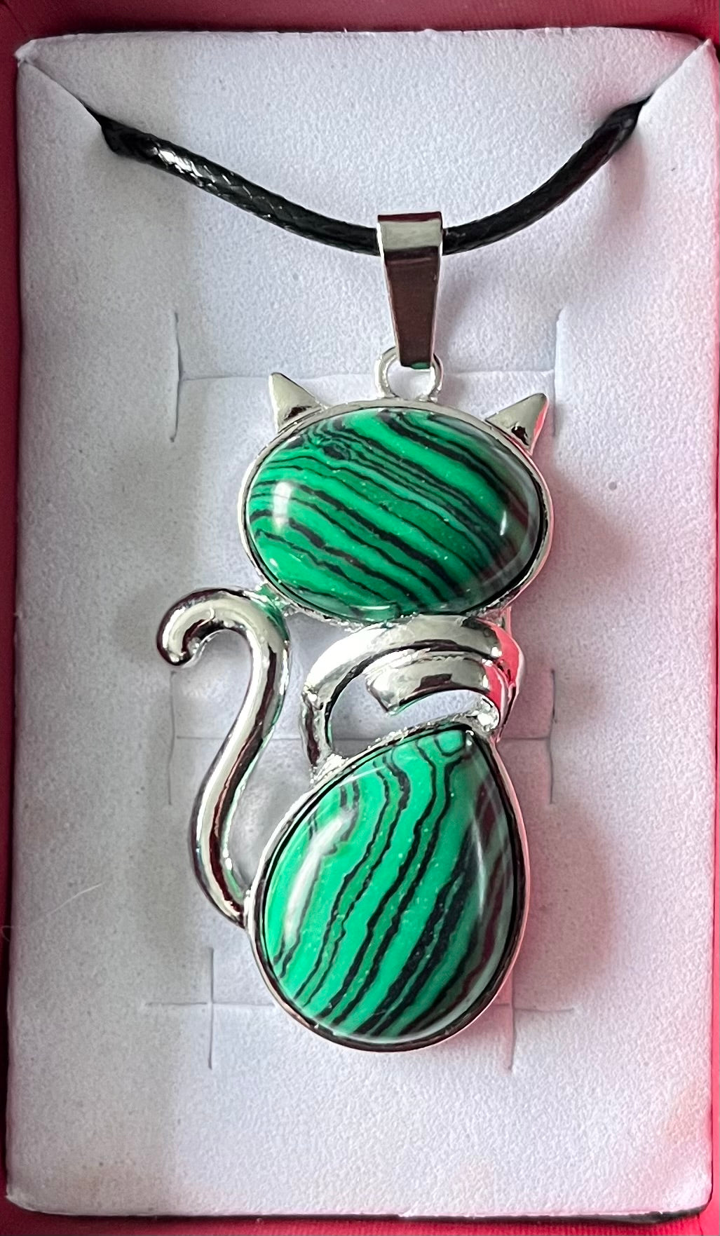 Cat - malachite style necklace