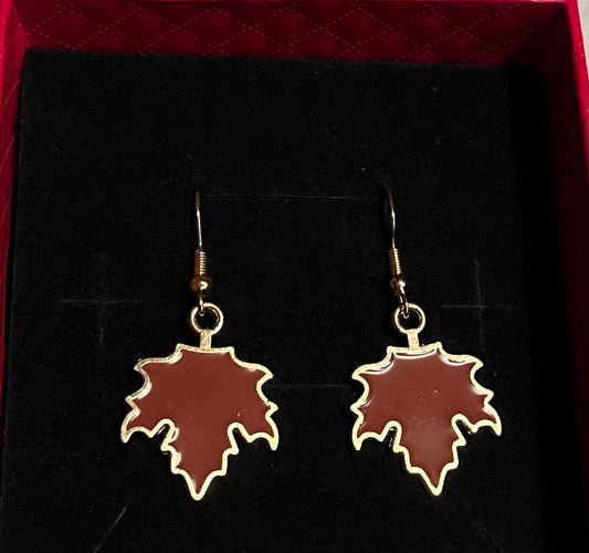 Leaf earrings jewellery