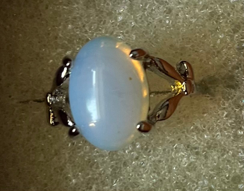 Ring - Opalite. Size M