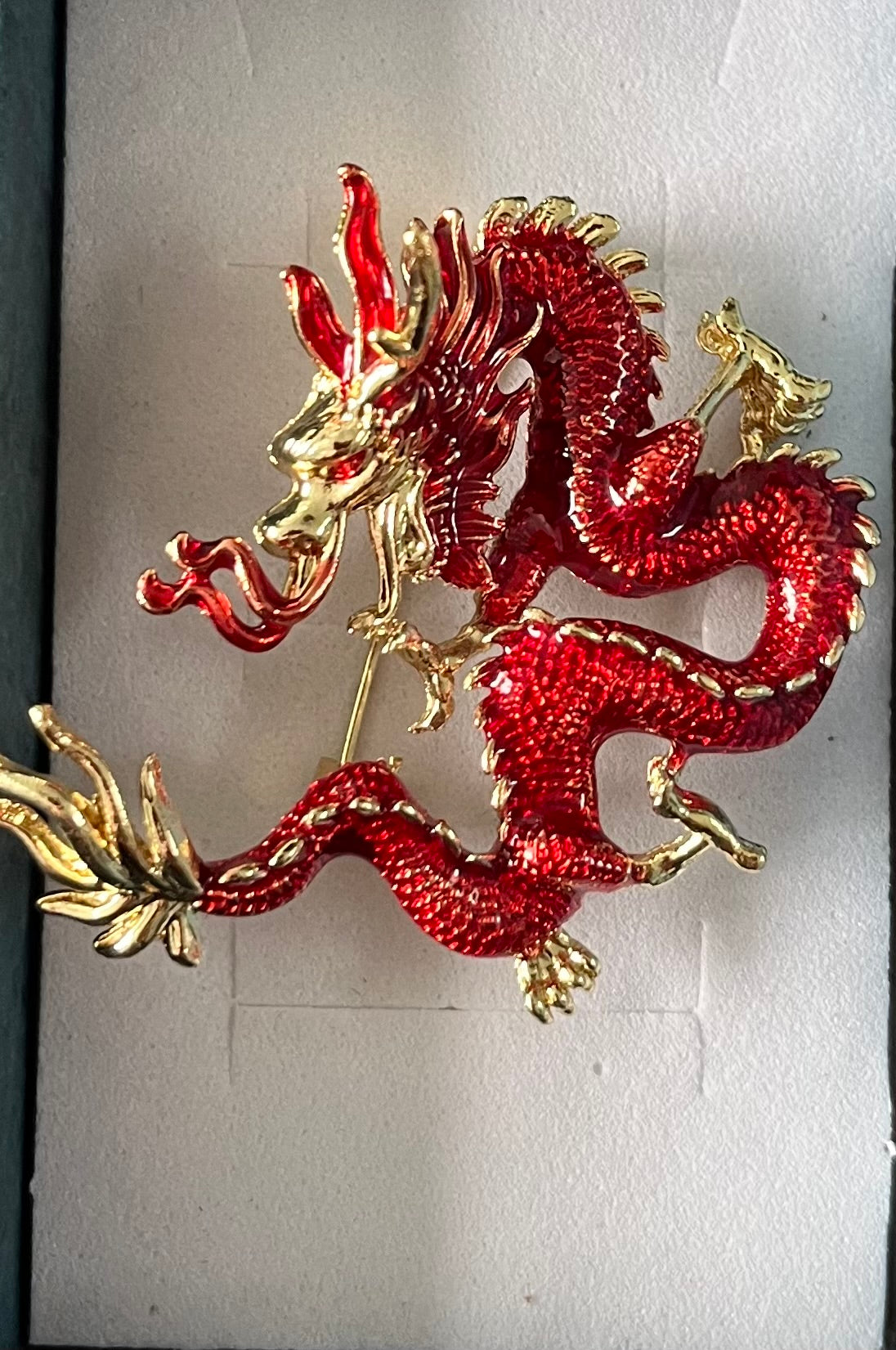 Dragon brooch - red/ gold