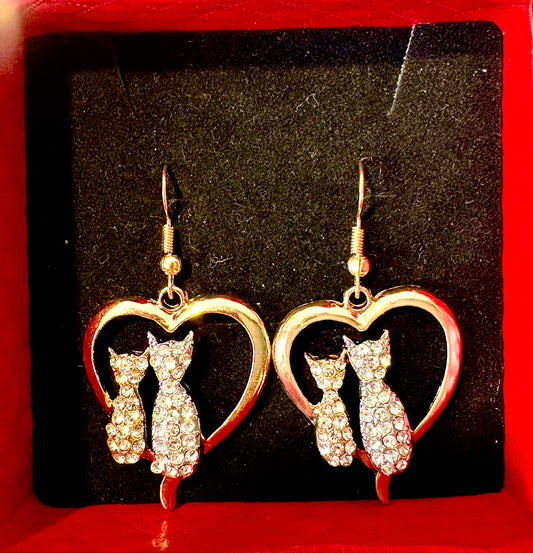 Cat Earrings Dangly gold coloured.
