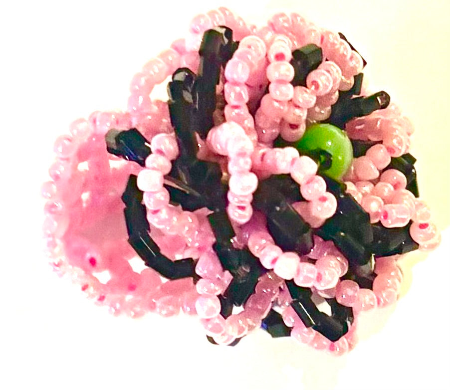 Micro bead flower ring - pink/black
