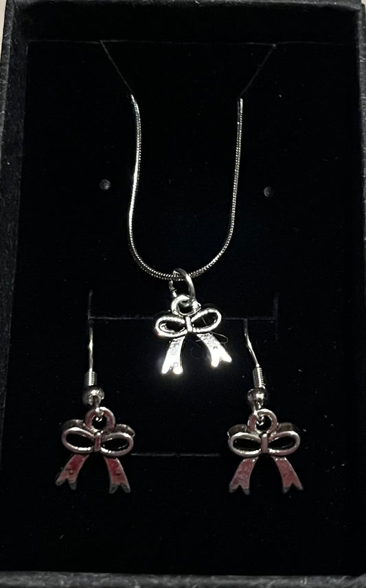 Bow earrings/ necklace 2pc jewellery gift set